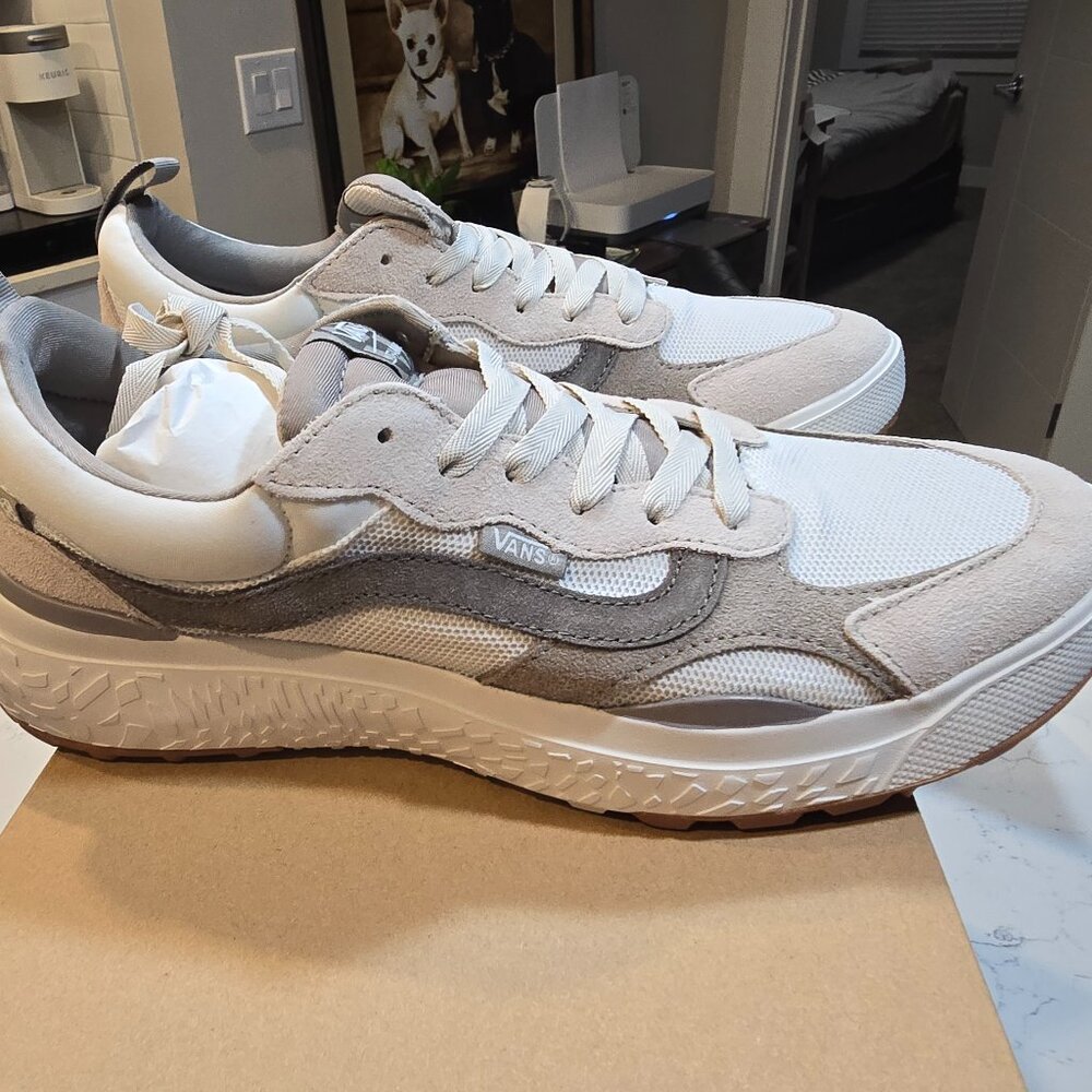 Vans MTE Ultrarange Neo VR3 Shoes Blanc de Blanc Mens Size 12 NEW VN000BCEBDU